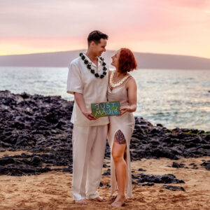 wedding photoshoot Maui Hawaii on the beach